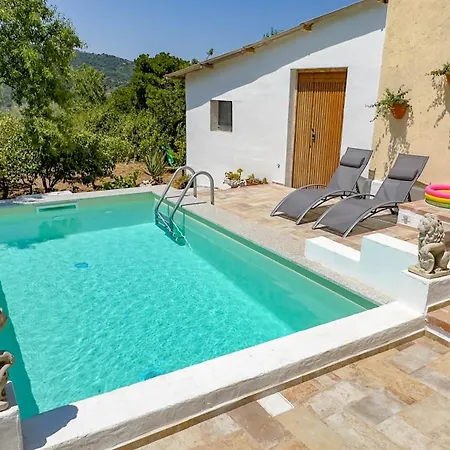 Ferulas אוליאנה