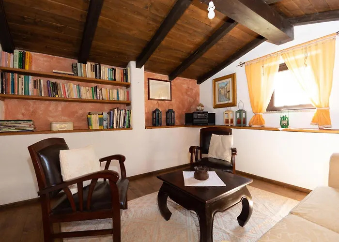 Nyaraló Ferulas Oliena