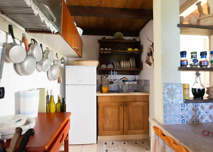 Nyaraló Ferulas Oliena